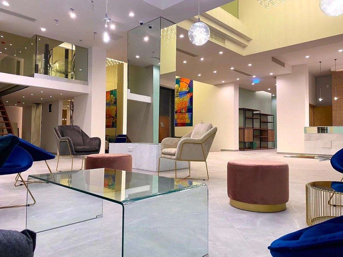 Gallery 4