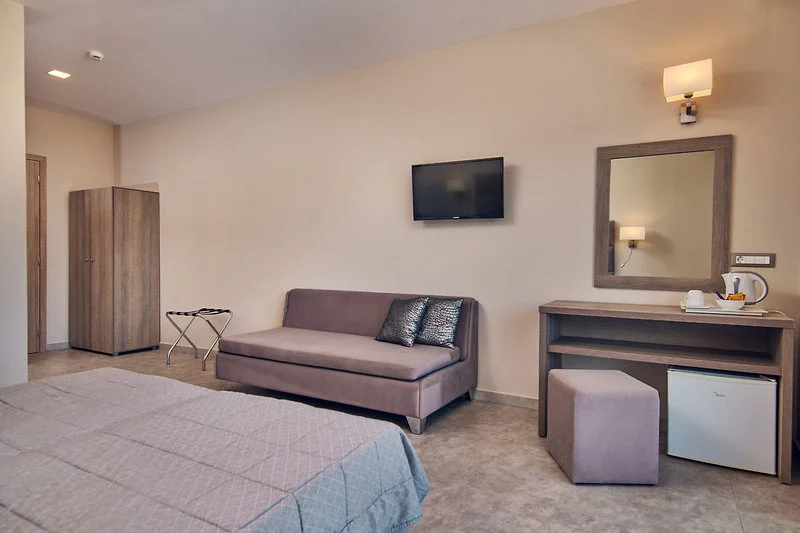 Altura Hotel