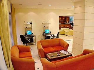 Gallery 4