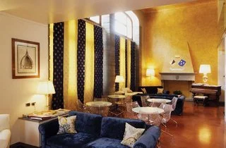 Gallery 4