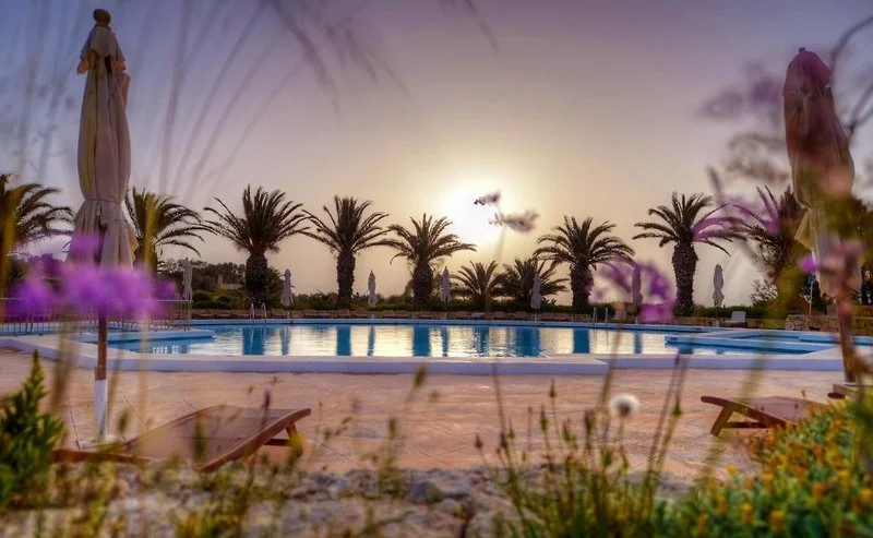  Ta'cenc Hotel