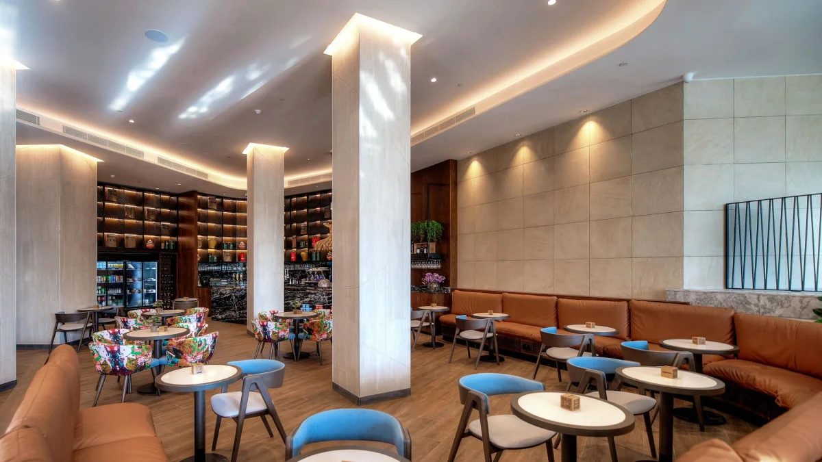 Ax Odycy Hotel