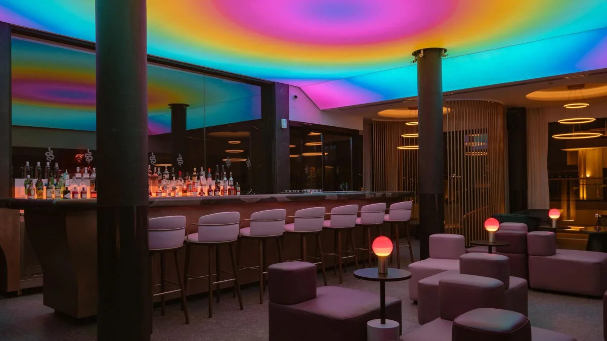 Ax Odycy Hotel