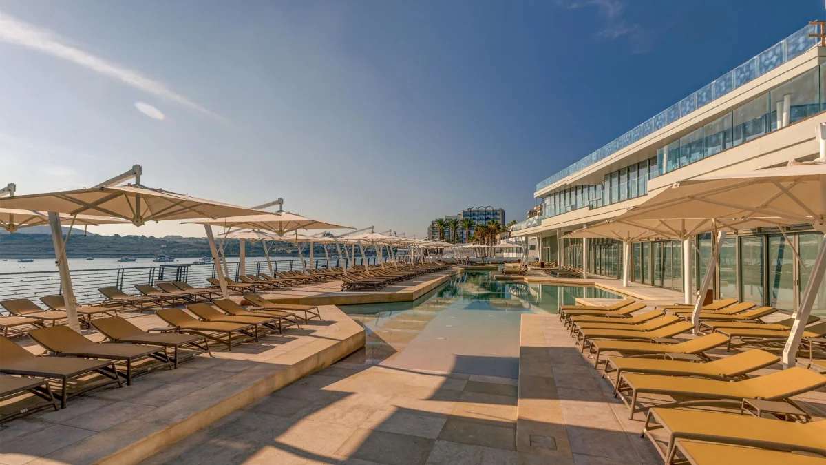 Ax Odycy Hotel