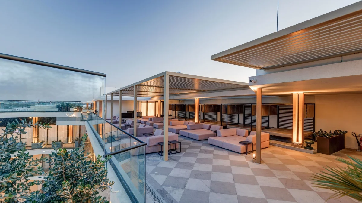 Ax Odycy Hotel