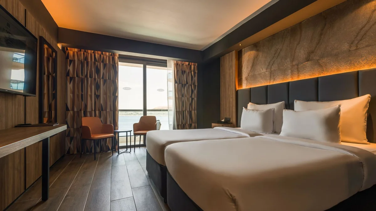 Ax Odycy Hotel