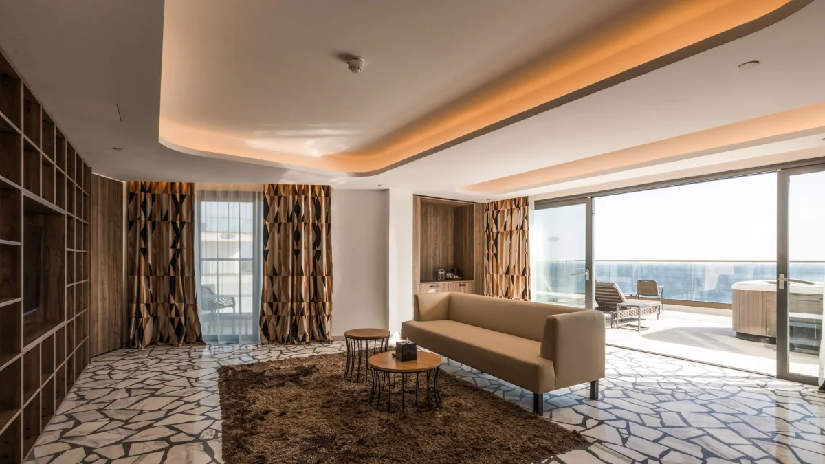 Ax Odycy Hotel