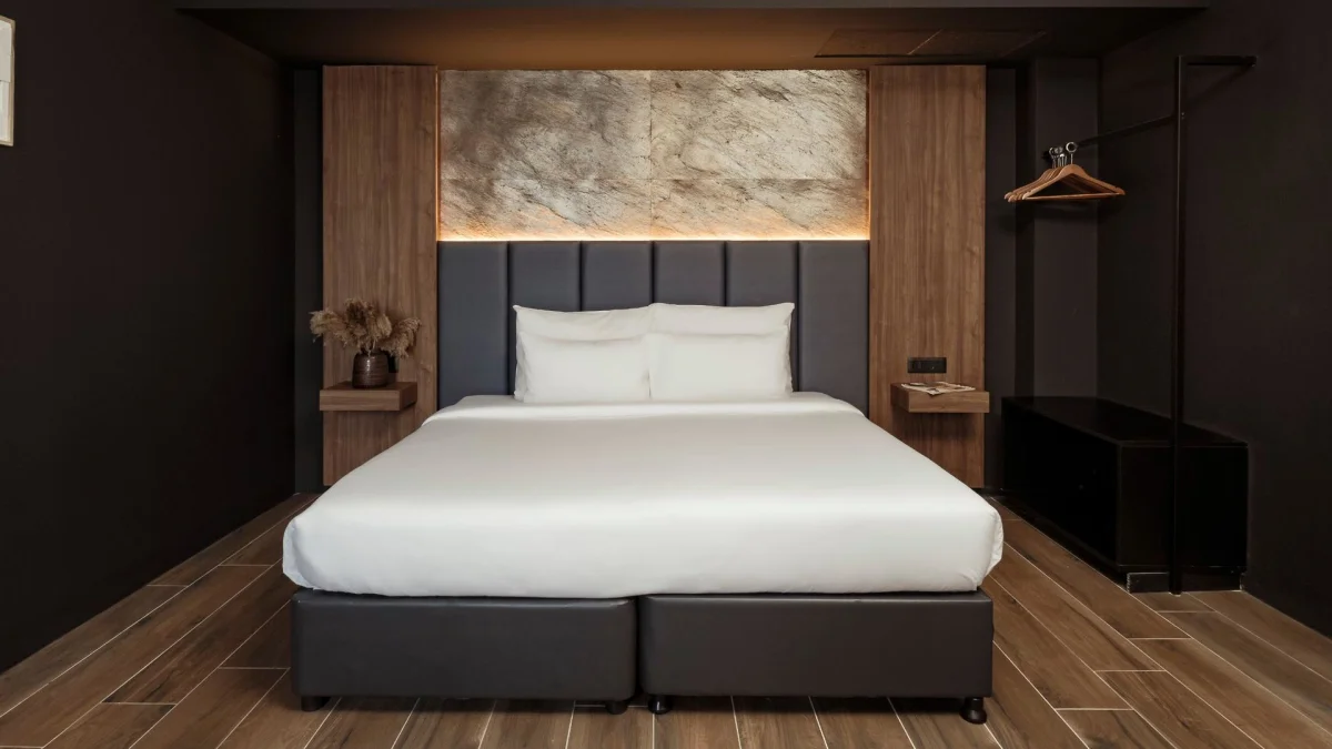 Ax Odycy Hotel