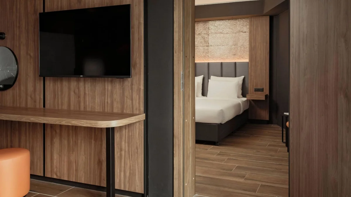 Ax Odycy Hotel