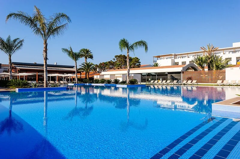 Estival El Dorado Resort
