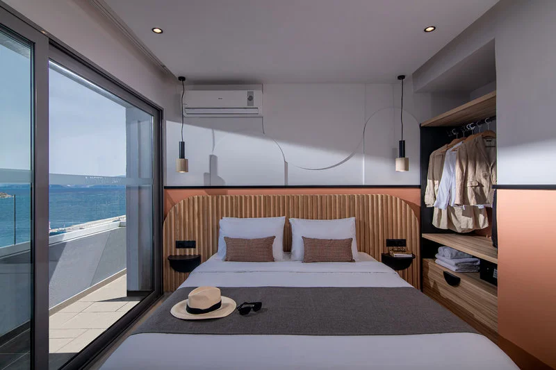 Mistral Bay