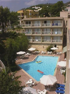 Hotel Tora