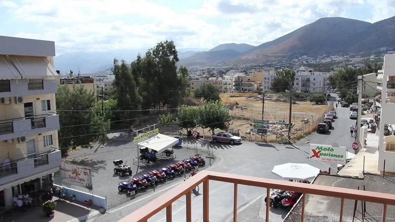 Acropolis Apartments