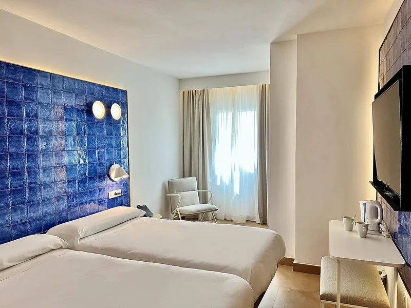 Perla Marina Hotel