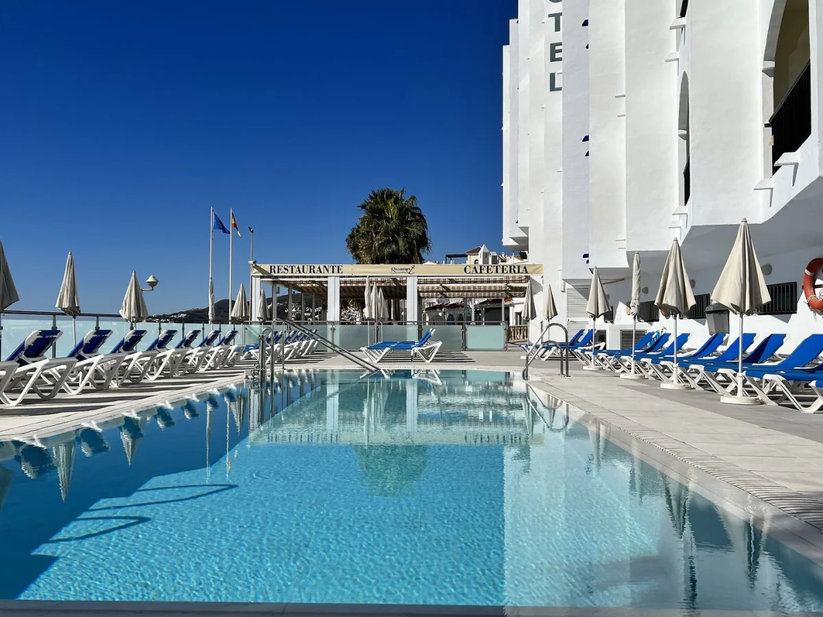 Perla Marina Hotel