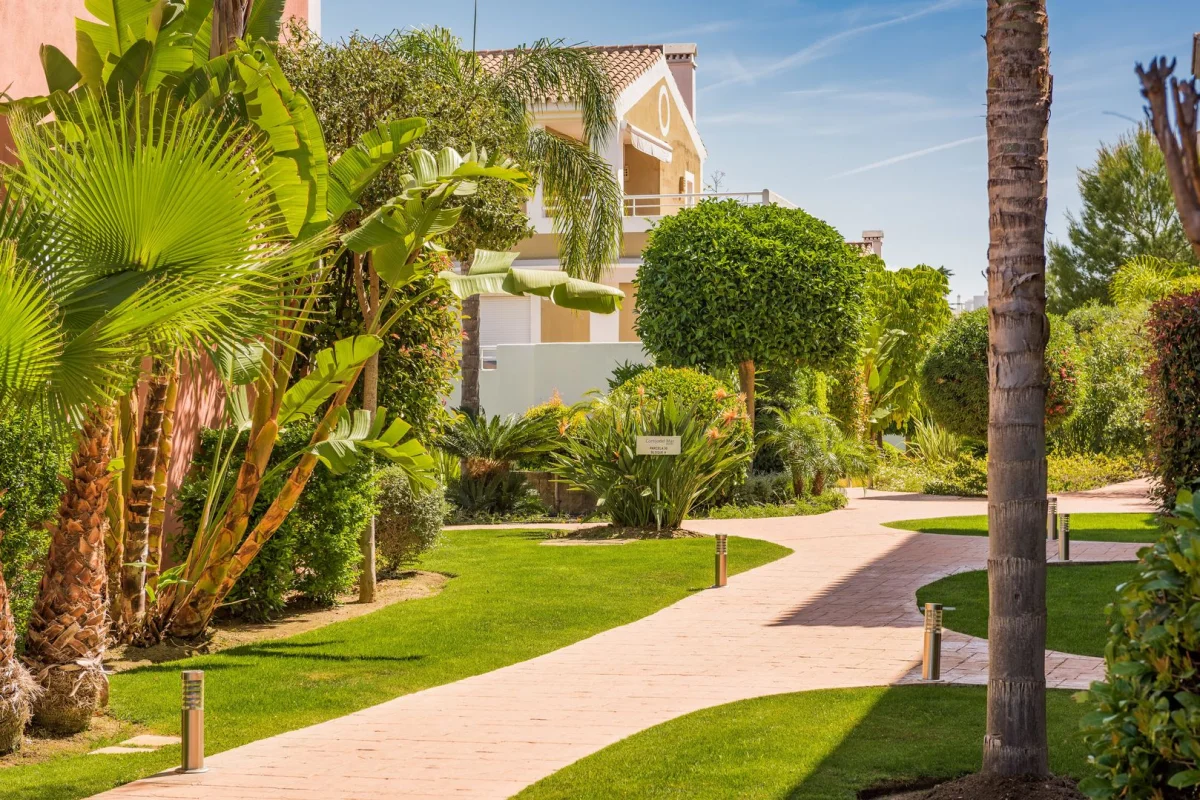 Cortijo Del Mar Resort
