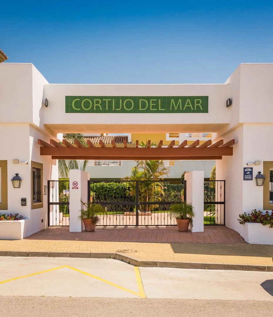 Cortijo Del Mar Resort