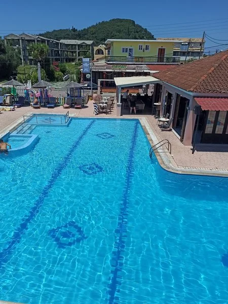 Amadeus Hawaii Studios & Apartments