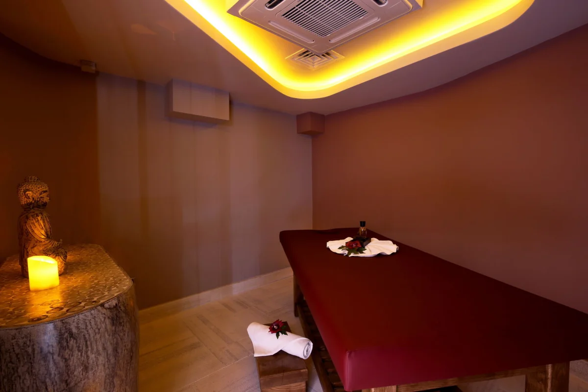 The Pine Hill Hotel & Suites