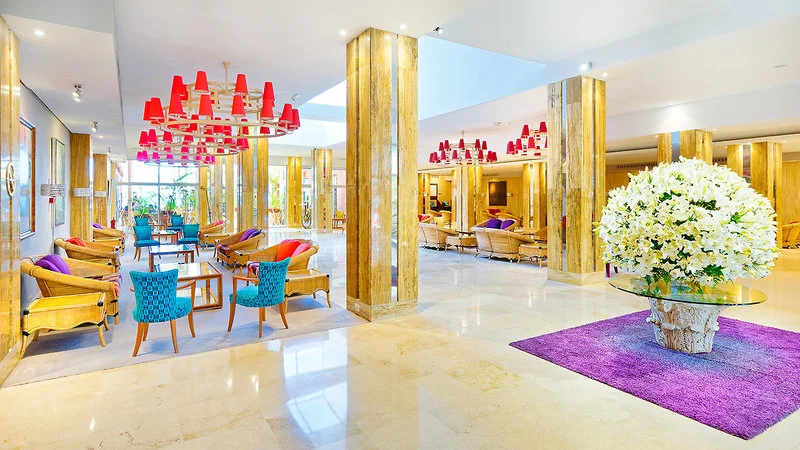 Bull Hotel Reina Isabel & Spa