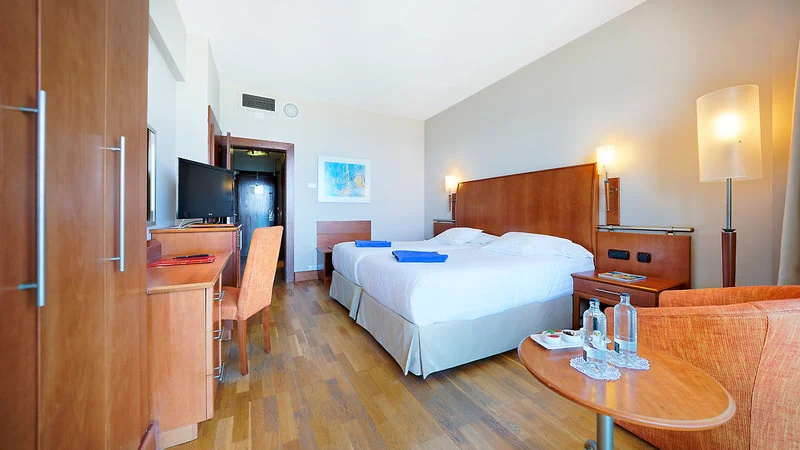 Bull Hotel Reina Isabel & Spa