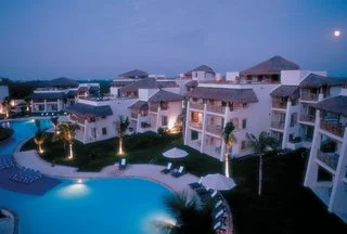 Desire Riviera Maya Pearl Resort