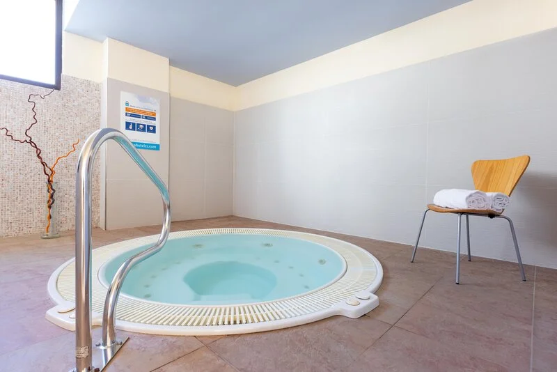 Invisa Hotel La Cala