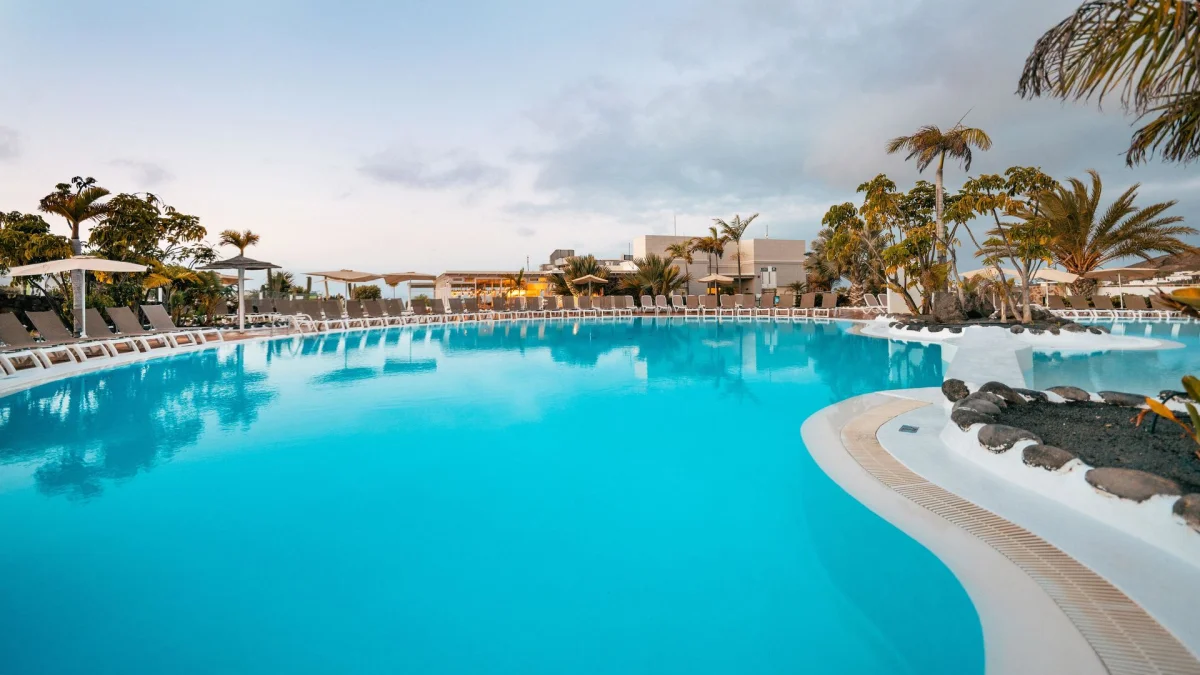 Bluesea Alyssa Suite Hotel