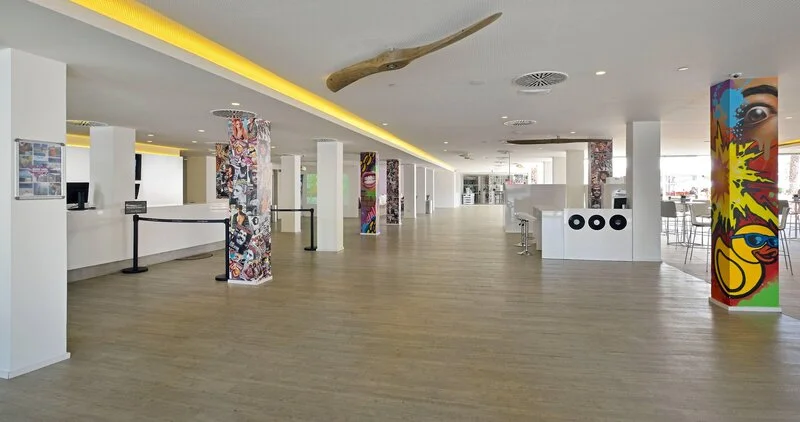 Gallery 5