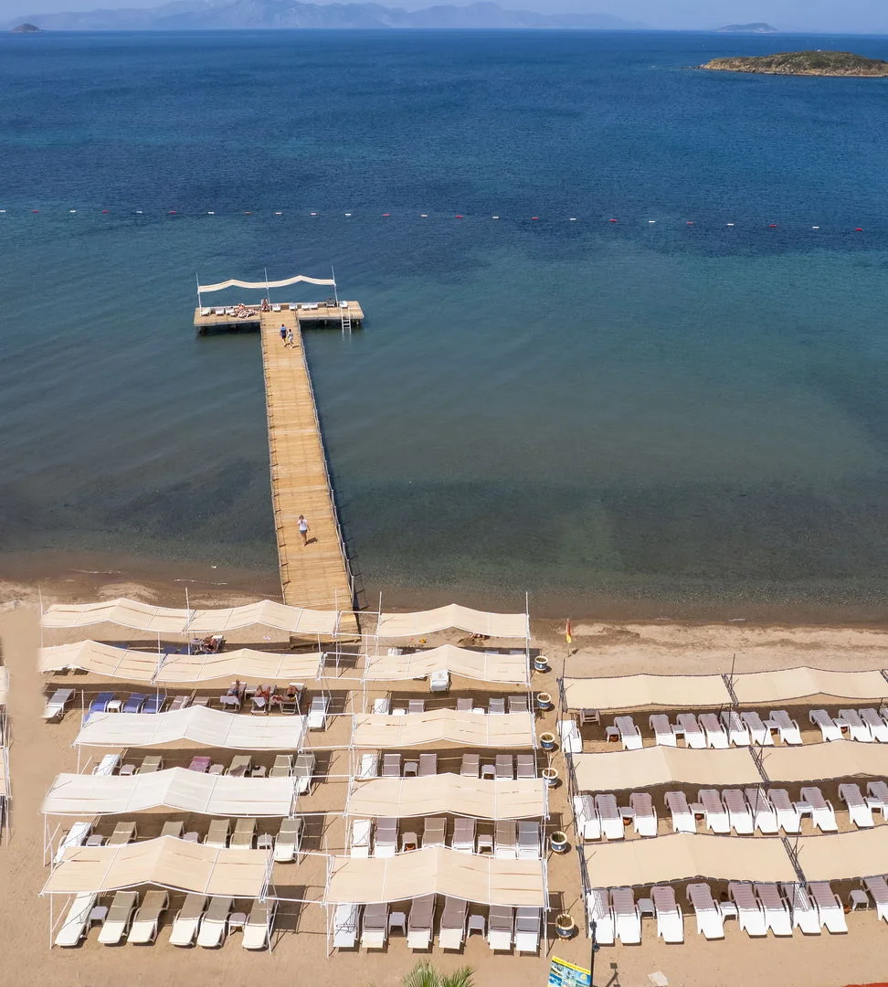 Hotel Tiana Beach