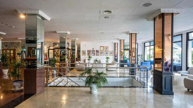 Gallery 4