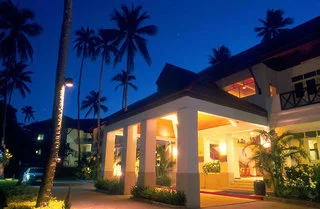  Amora Beach Resort Phuket