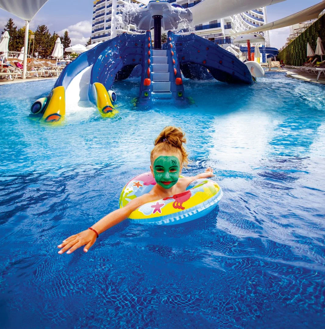  Azura Deluxe Resort & Spa Avsallar