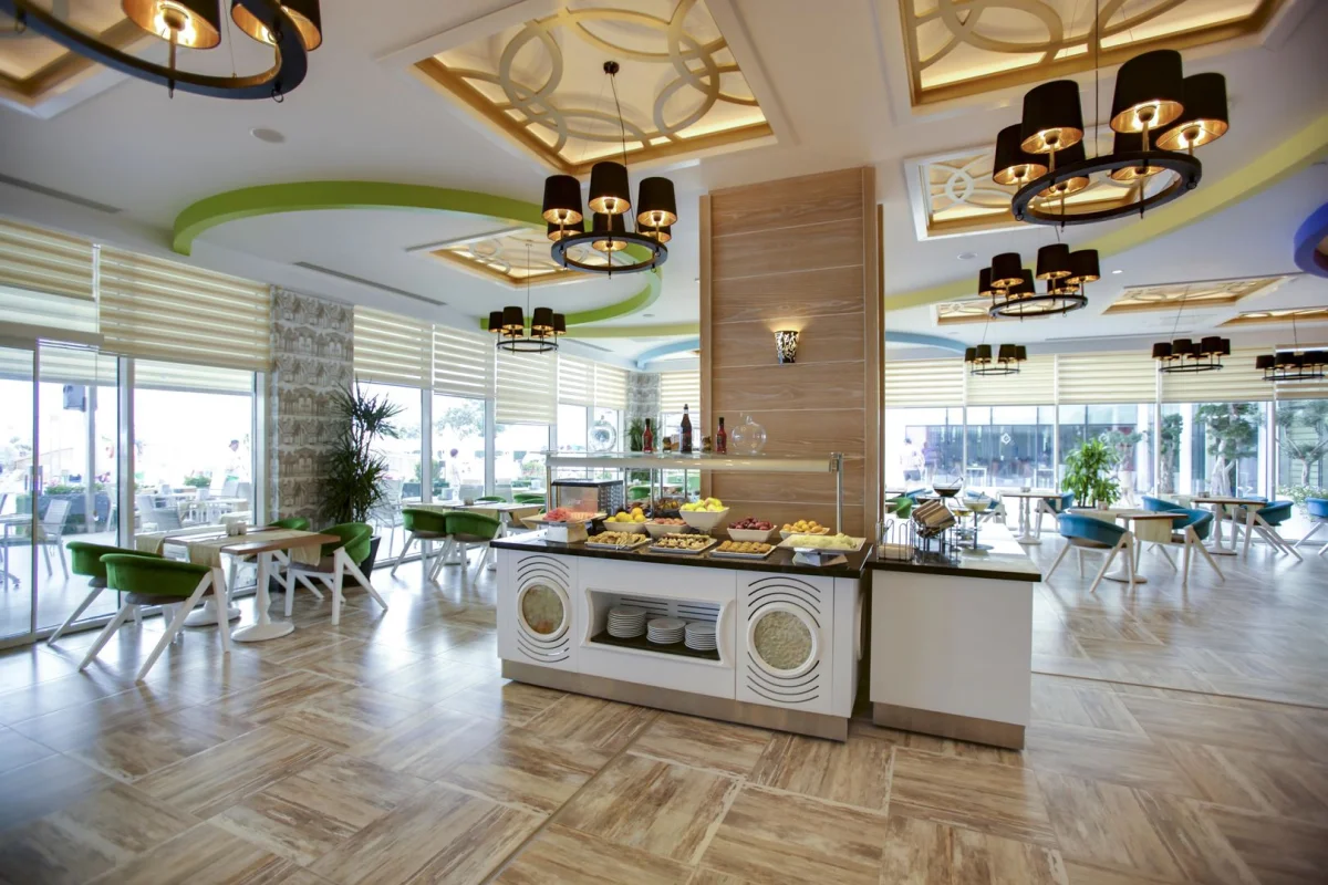 Azura Deluxe Resort & Spa Avsallar