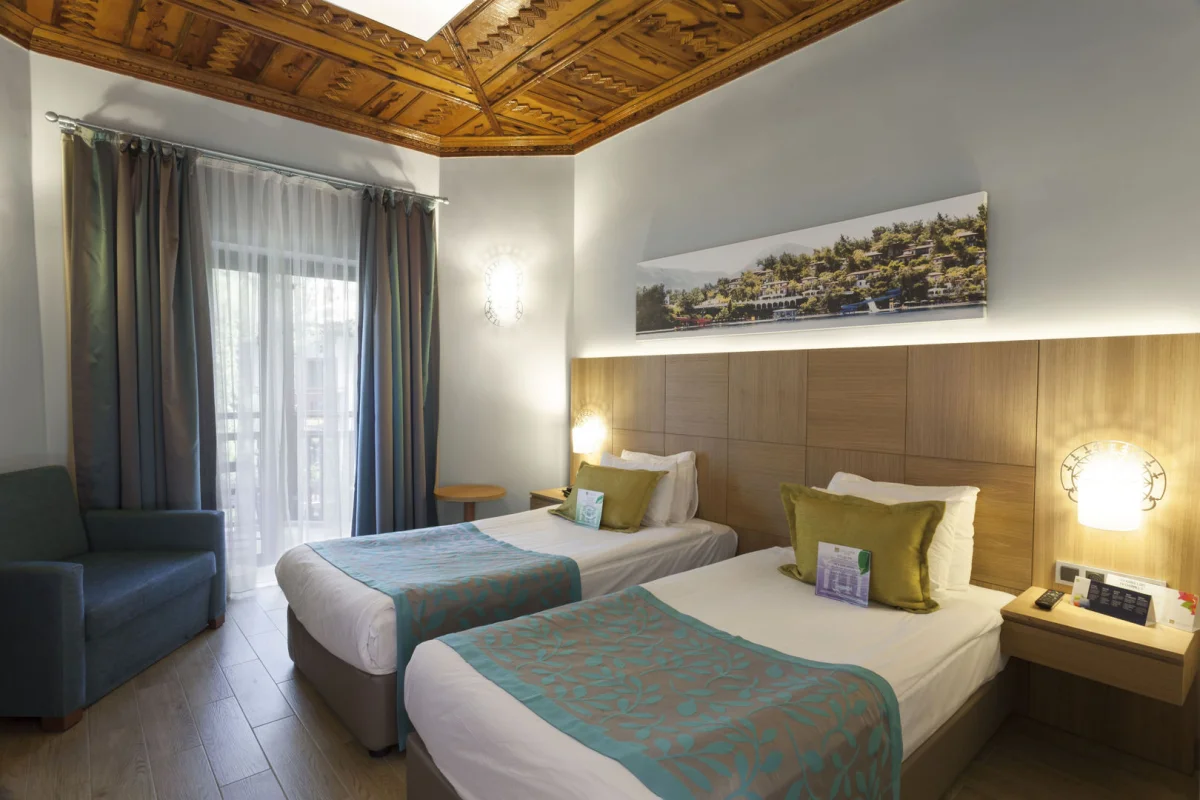  Club & Hotel Letoonia