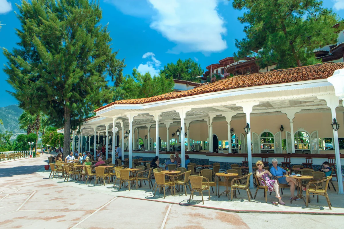  Club & Hotel Letoonia