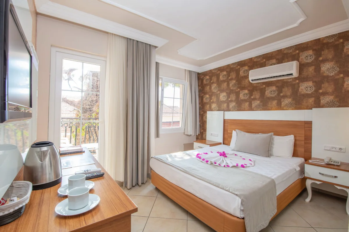 Nicholas Park Hotel