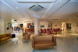 Blubay Apartments By St Hotels