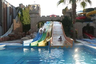 Risus Beach Resort Hotel