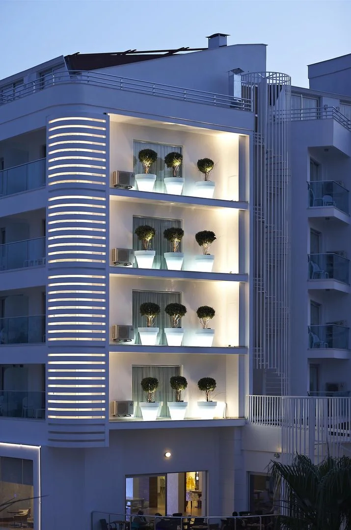 Blue Bay Platinum Hotel