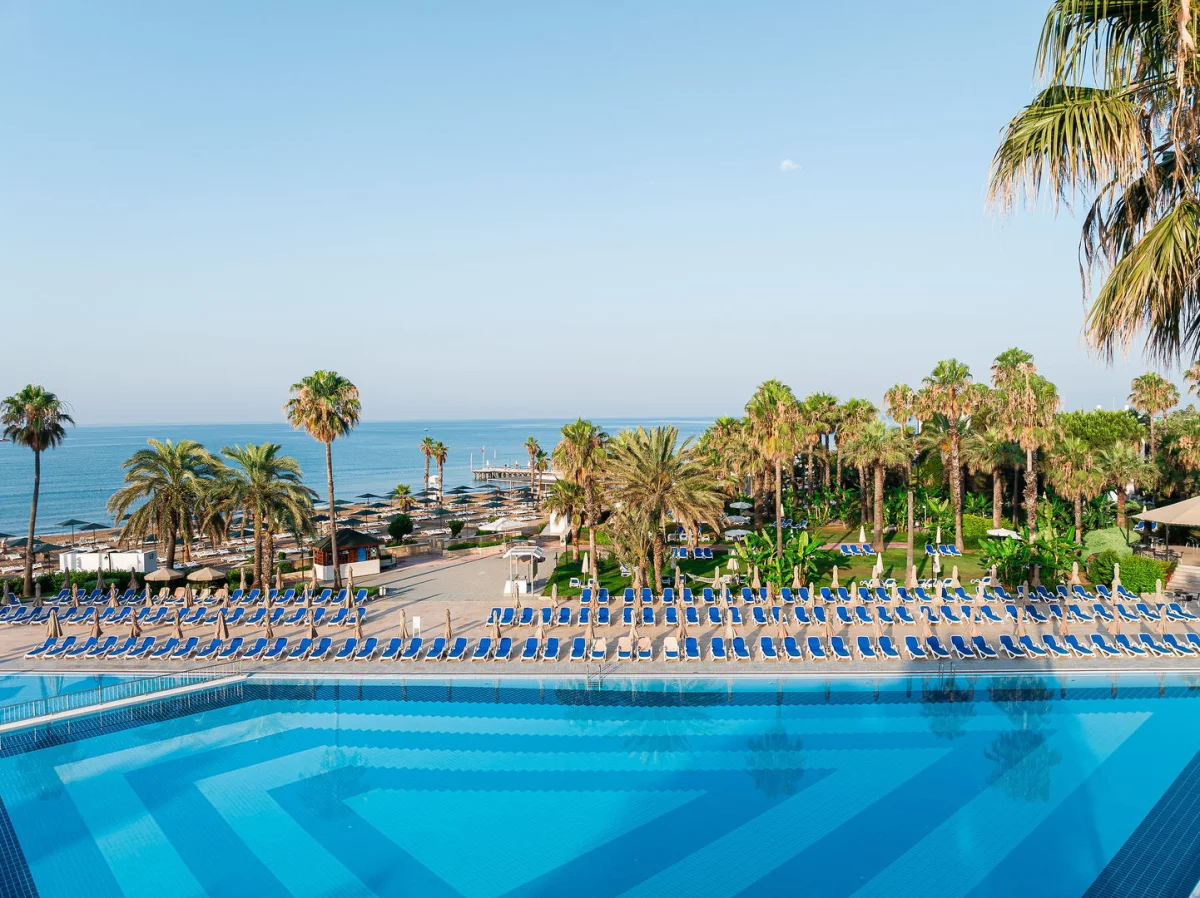  Adora Hotel & Resort