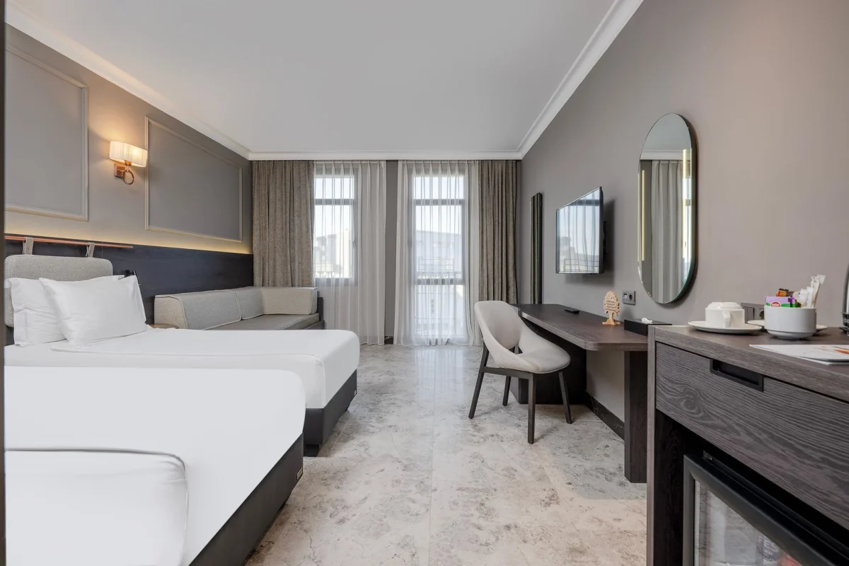  Adora Hotel & Resort