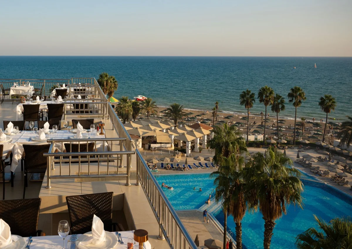  Adora Hotel & Resort