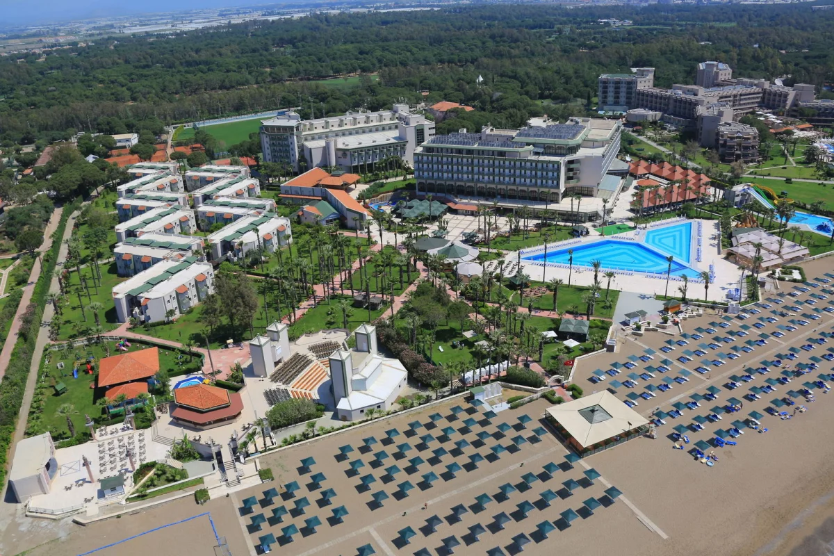  Adora Hotel & Resort