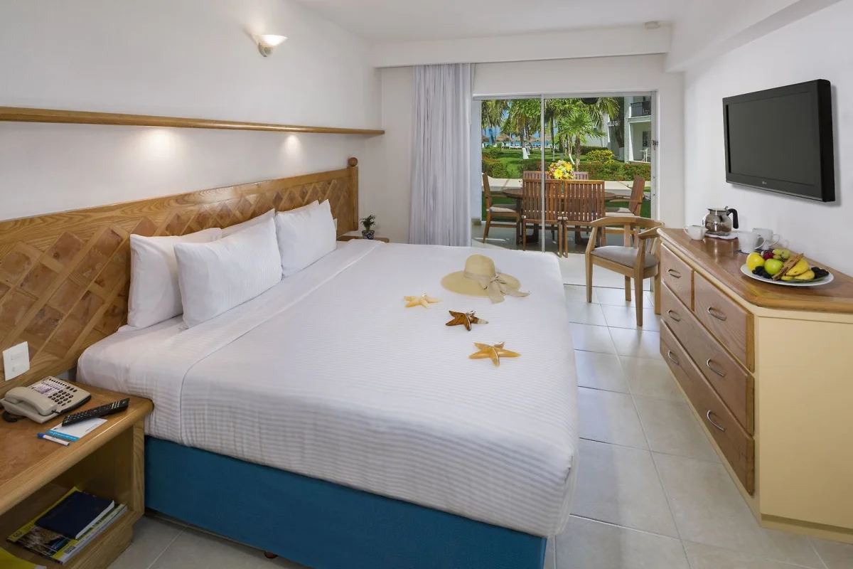  Beachscape Kin Ha Villas And Suites
