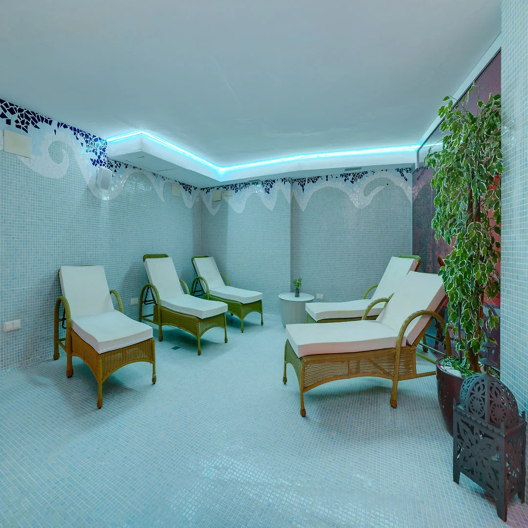 Daniya Denia Spa And Business