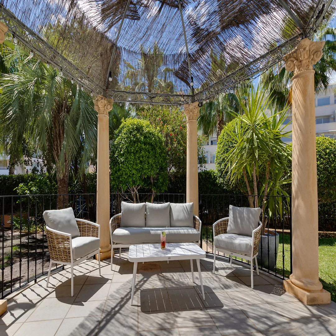 Daniya Denia Spa And Business