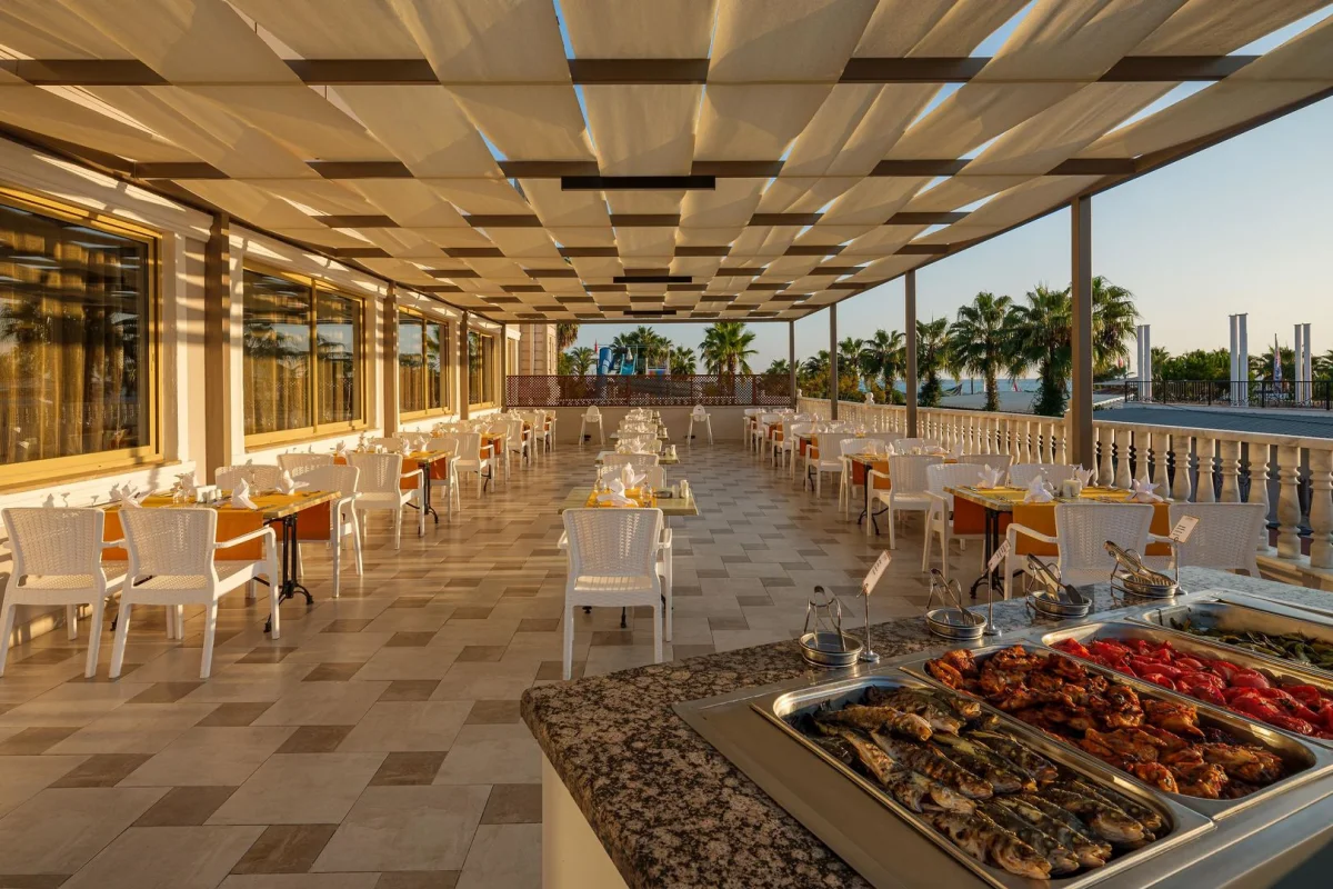  Aydinbey Famous Resort