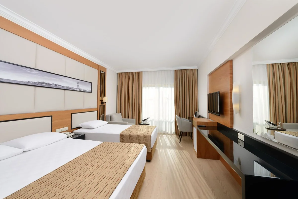  Aydinbey Famous Resort