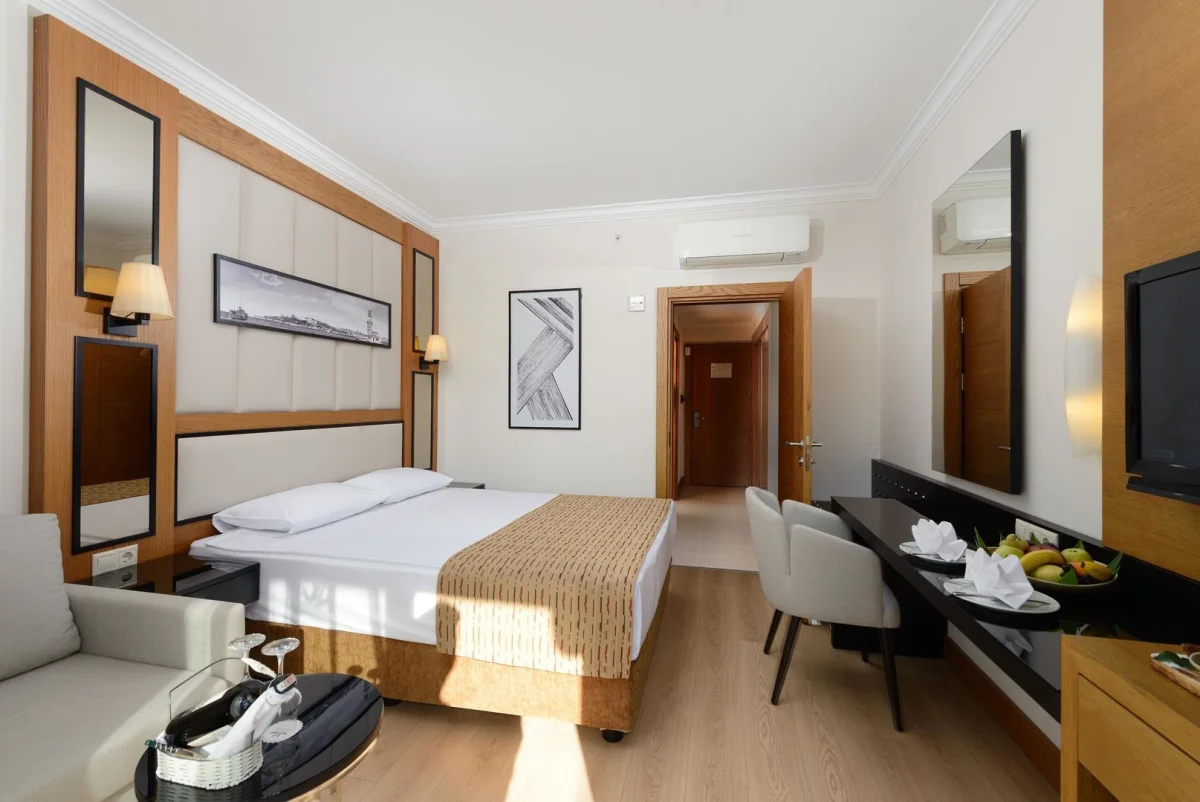  Aydinbey Famous Resort